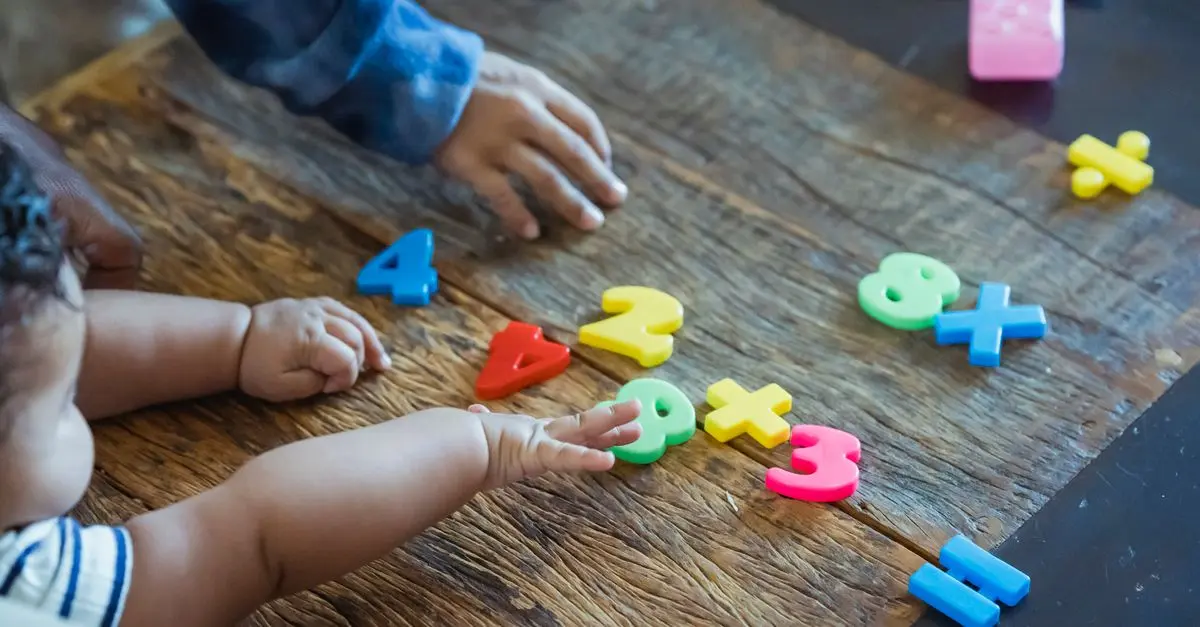 Dlaczego warto grać w edukacyjne gry planszowe?